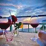 Alain Beachfront With Seaview * Durrës
