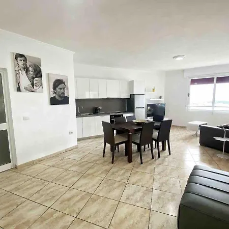 Alain Beachfront With Seaview Apartment
