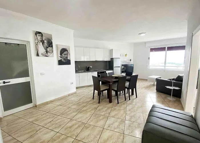 Alain Beachfront With Seaview Apartment